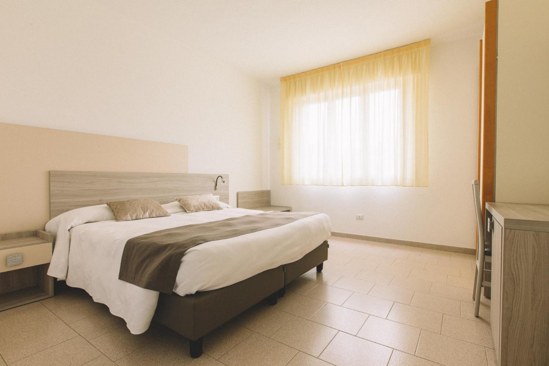 Hotel Residence La Palma Finale Ligure Exterior foto