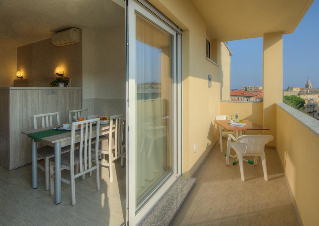 Hotel Residence La Palma Finale Ligure Exterior foto
